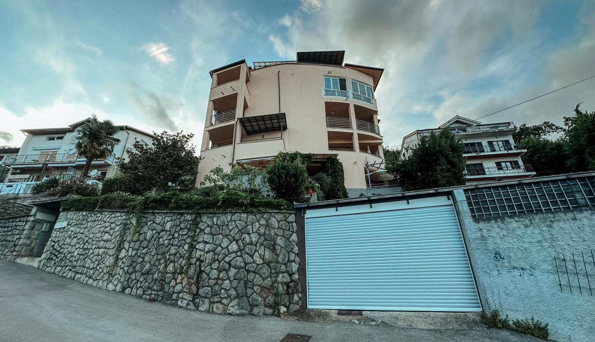 Apartmani Jelena Opatija Bagian luar foto