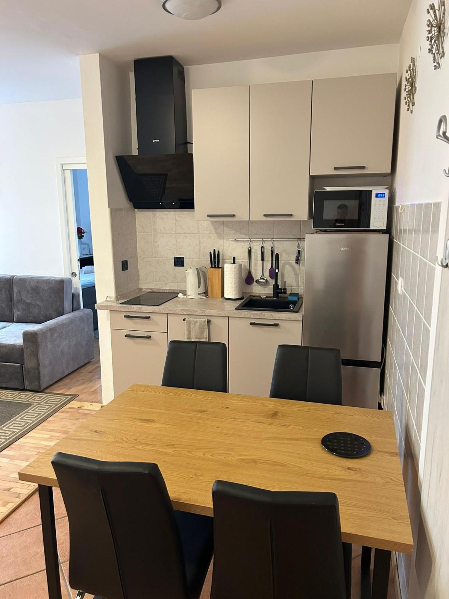 Apartmani Jelena Opatija Bagian luar foto